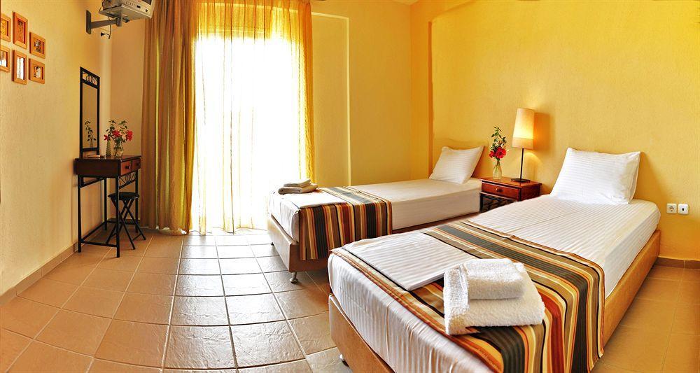 Dafnes Rooms فوركا المظهر الخارجي الصورة