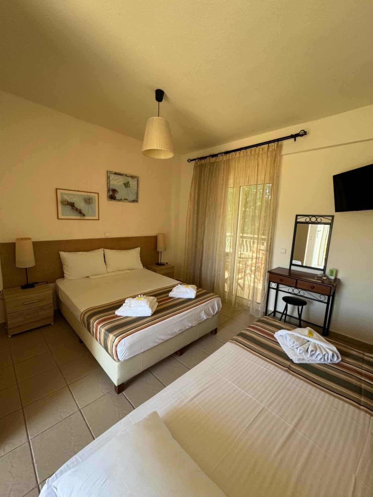 Dafnes Rooms فوركا المظهر الخارجي الصورة