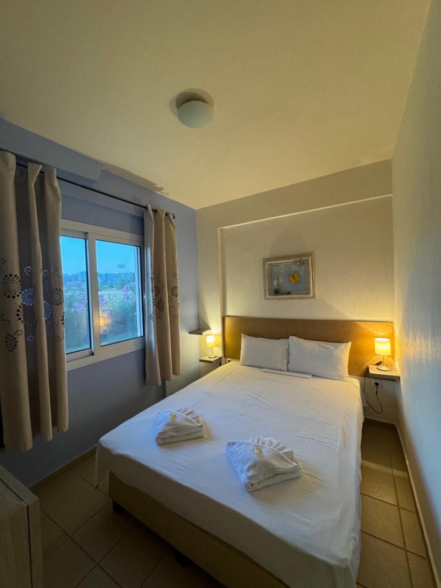 Dafnes Rooms فوركا المظهر الخارجي الصورة