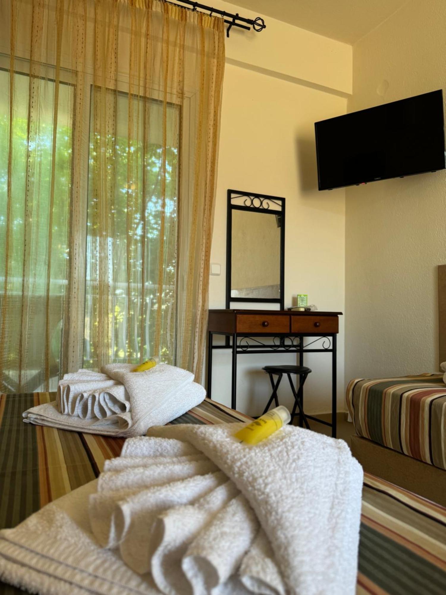Dafnes Rooms فوركا المظهر الخارجي الصورة